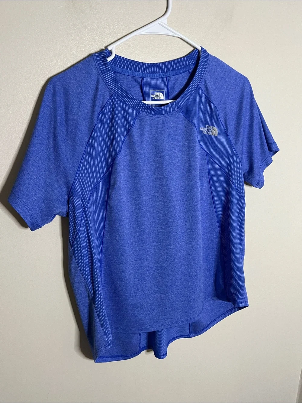 The North Face Women’s Blue Flashdry Short Sleeve Activewear Top Size M EUC - Picture 2 of 6